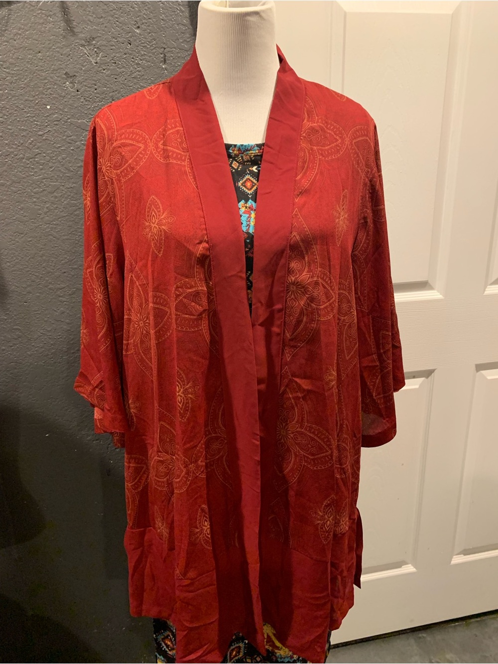 LuLaRoe rust red with gold pattern coverup/kimono